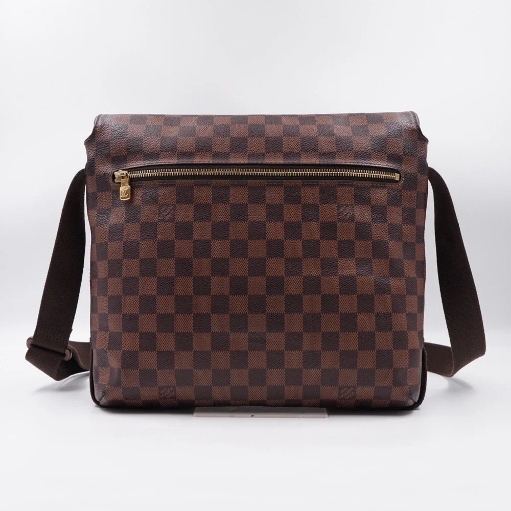 AUTHENTIC Louis Vuitton Damier Ebene messenger Bag